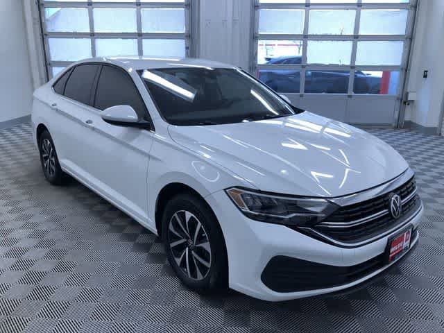 Thumbnail: 2022 Volkswagen Jetta - 34