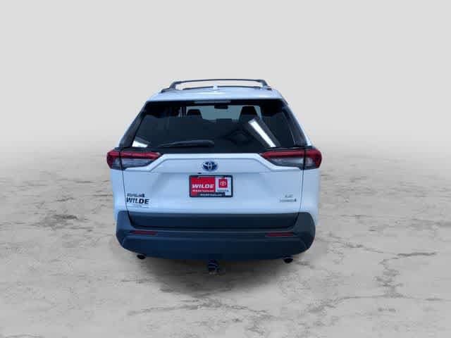 Thumbnail: 2019 Toyota RAV4 - 9