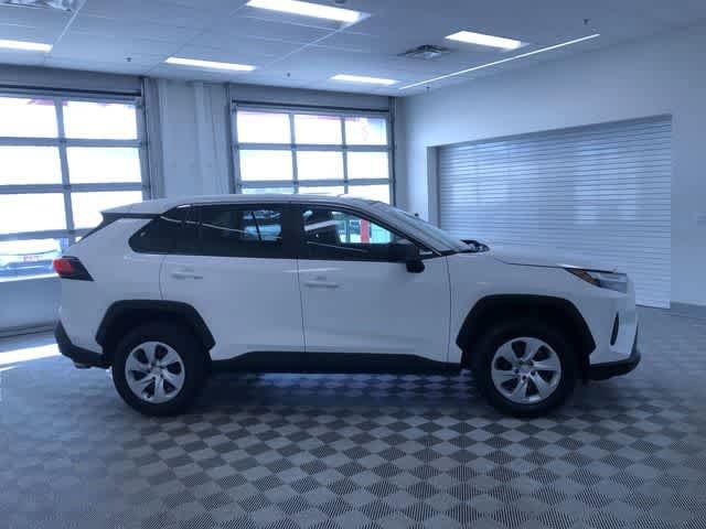 Thumbnail: 2024 Toyota RAV4 - 35