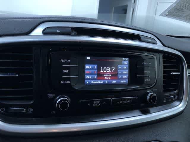 Thumbnail: 2016 Kia Sorento - 29