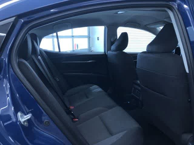 Thumbnail: 2025 Toyota Camry - 18