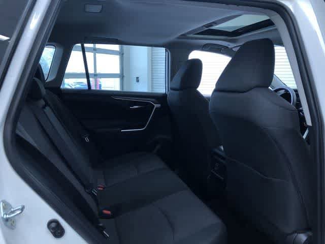 Thumbnail: 2025 Toyota RAV4 - 21