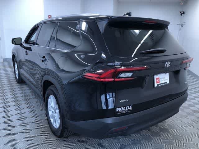 Thumbnail: 2025 Toyota Grand Highlander - 12