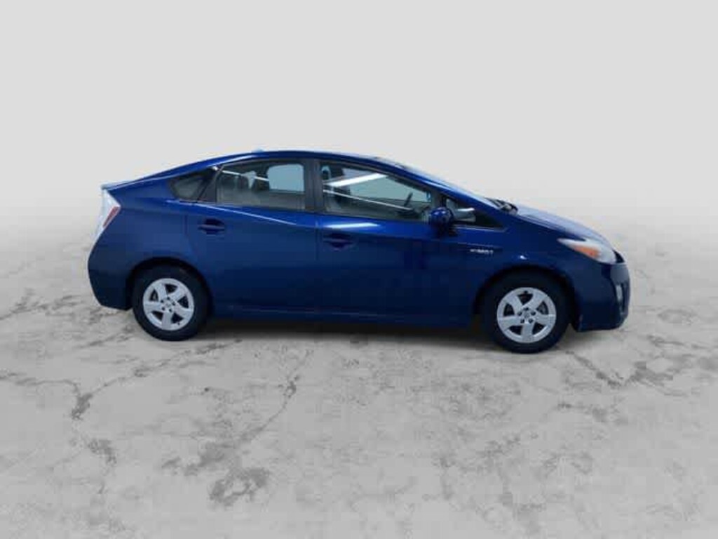 Used 2011 Toyota Prius II Car