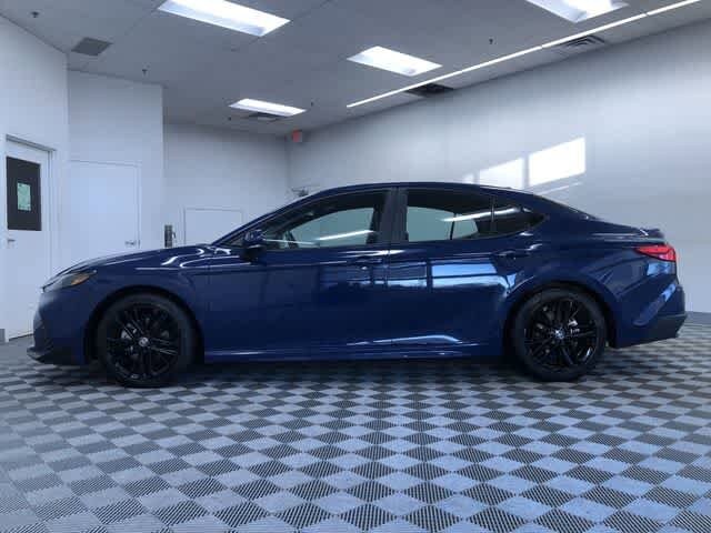 Thumbnail: 2025 Toyota Camry - 11