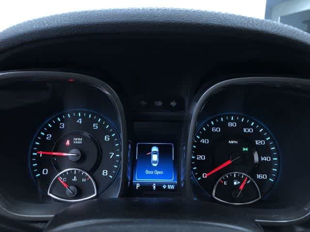 Thumbnail: 2013 Chevrolet Malibu - 31