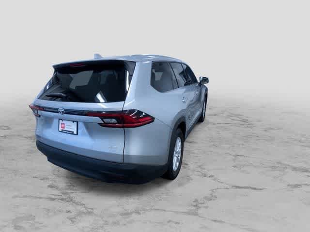 Thumbnail: 2025 Toyota Grand Highlander - 10