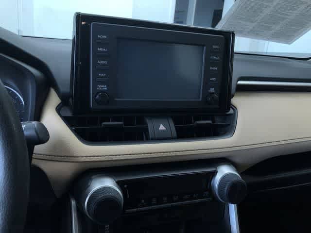 Thumbnail: 2019 Toyota RAV4 - 19