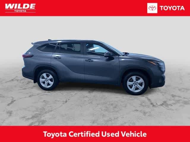 Thumbnail: 2024 Toyota Highlander - 2