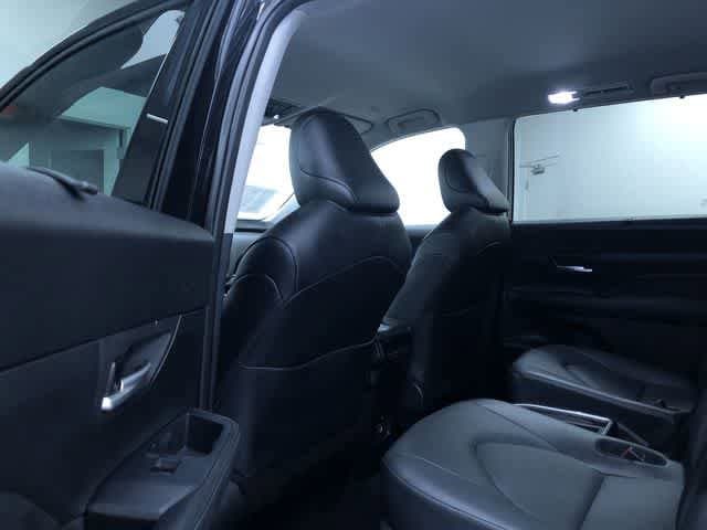 Thumbnail: 2025 Toyota Grand Highlander - 21