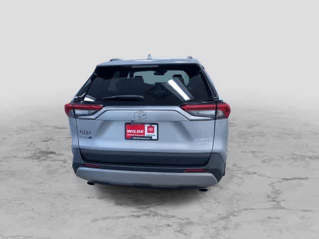 Thumbnail: 2022 Toyota RAV4 - 8