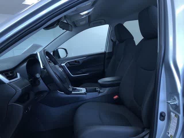 Thumbnail: 2025 Toyota RAV4 - 18