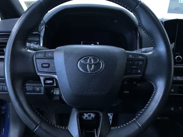 Thumbnail: 2025 Toyota Camry - 23