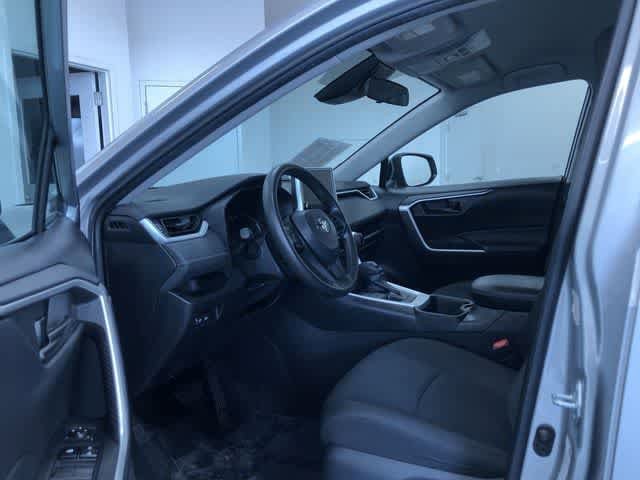 Thumbnail: 2024 Toyota RAV4 - 10