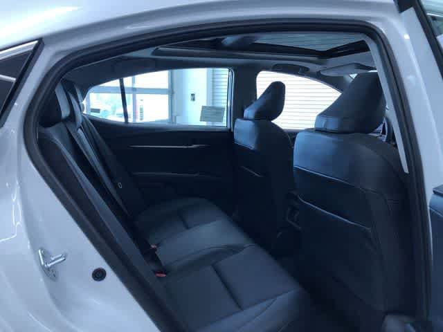 Thumbnail: 2026 Toyota Camry - 21