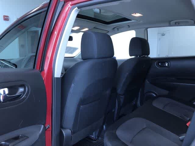 Thumbnail: 2011 Nissan Rogue - 19