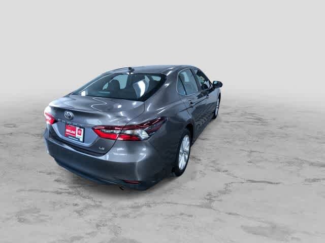 Thumbnail: 2023 Toyota Camry - 9