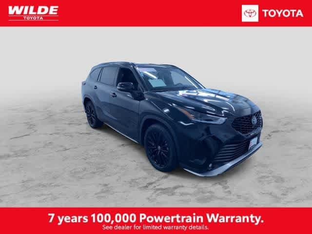 Thumbnail: 2025 Toyota Highlander - 3