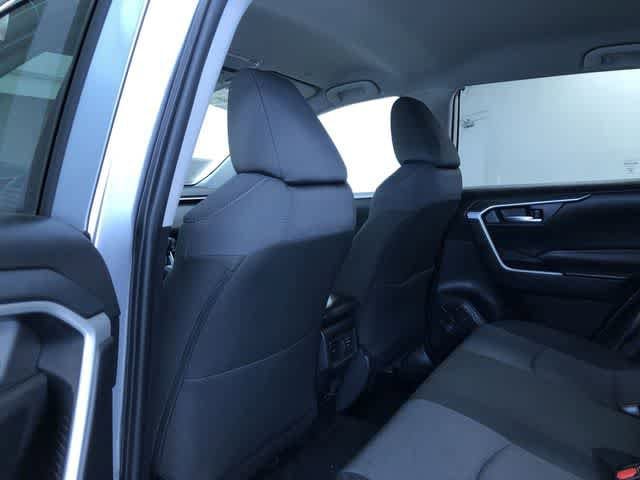 Thumbnail: 2025 Toyota RAV4 - 19