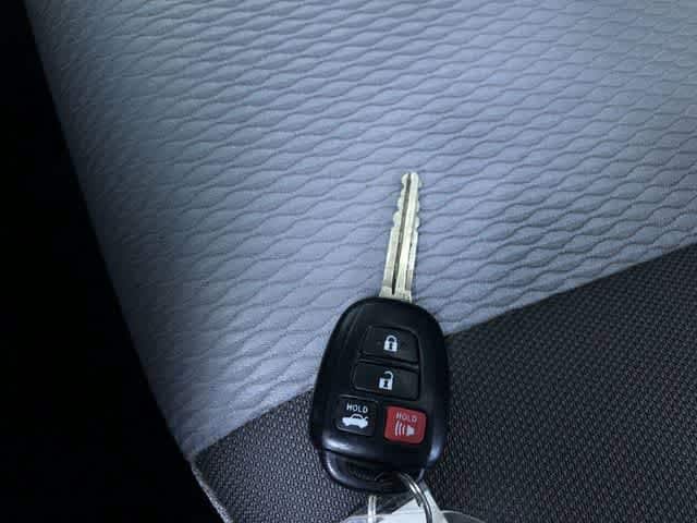 Thumbnail: 2019 Toyota Corolla - 31