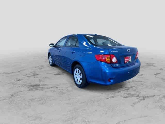 Thumbnail: 2010 Toyota Corolla - 8