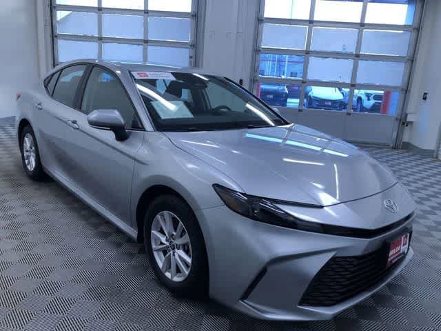 Thumbnail: 2025 Toyota Camry - 35
