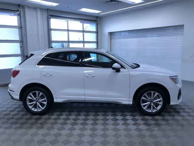 Thumbnail: 2025 Audi Q3 - 35