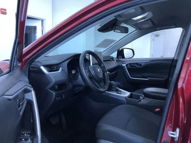 Thumbnail: 2024 Toyota RAV4 - 11