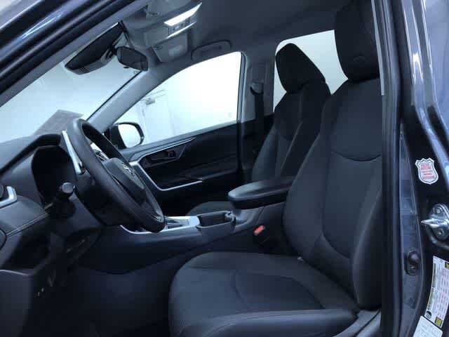 Thumbnail: 2025 Toyota RAV4 - 19