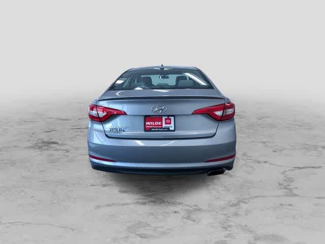 Thumbnail: 2016 Hyundai Sonata - 9