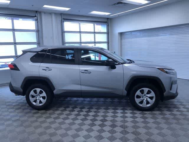 Thumbnail: 2025 Toyota RAV4 - 35