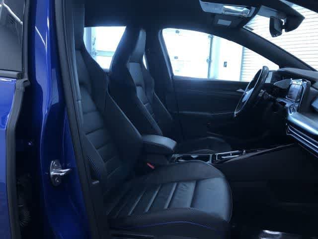 Thumbnail: 2023 Volkswagen Golf - 22