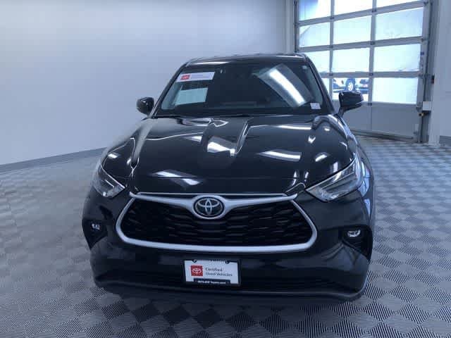 Thumbnail: 2024 Toyota Highlander - 16