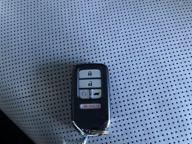 Thumbnail: 2016 Honda Pilot - 31