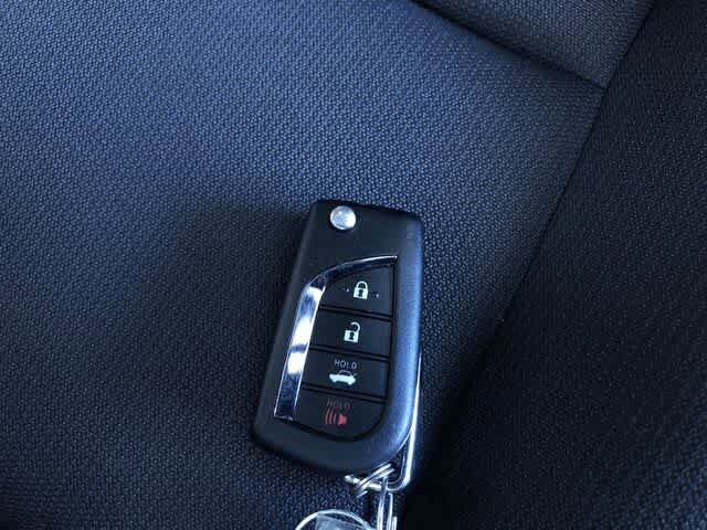 Thumbnail: 2025 Toyota Corolla - 31