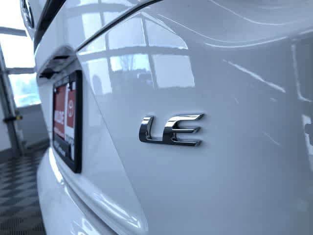 Thumbnail: 2025 Toyota Corolla - 15