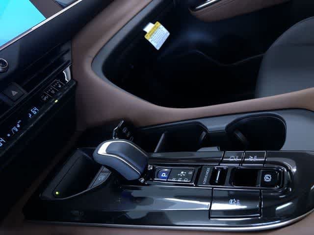 Thumbnail: 2026 Toyota Crown - 29