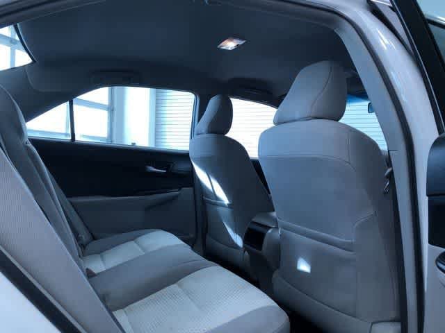 Thumbnail: 2014 Toyota Camry - 21