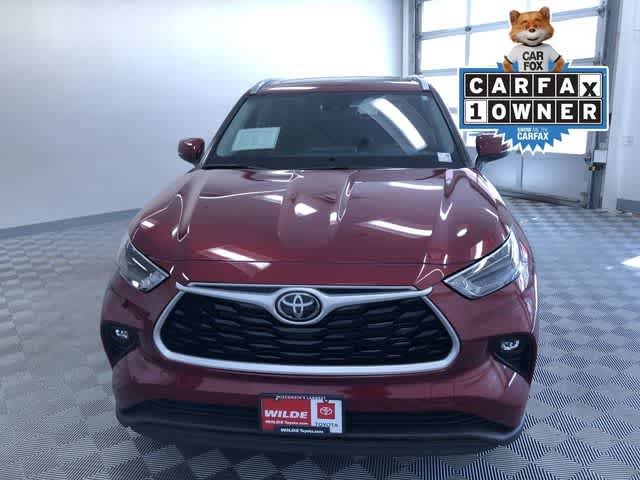 Thumbnail: 2022 Toyota Highlander - 6