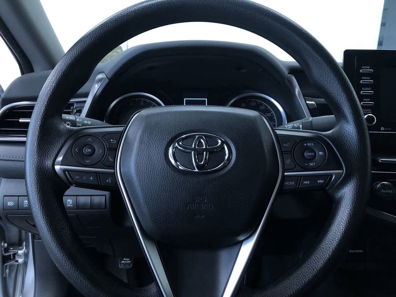 2024 Toyota Camry LE 24
