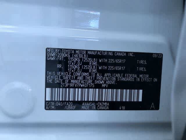 Thumbnail: 2023 Toyota RAV4 - 33