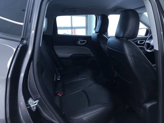 Thumbnail: 2022 Jeep Compass - 21