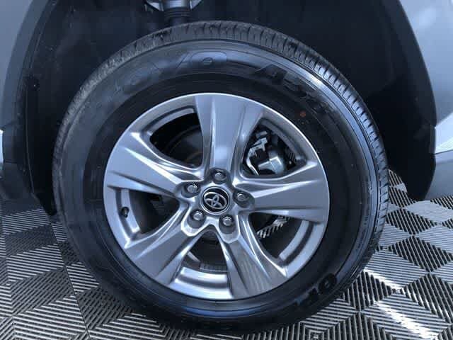 Thumbnail: 2025 Toyota RAV4 - 16