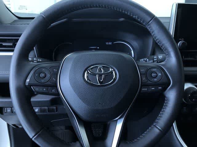 Thumbnail: 2023 Toyota RAV4 - 16