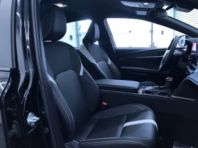 Thumbnail: 2025 Toyota Camry - 23