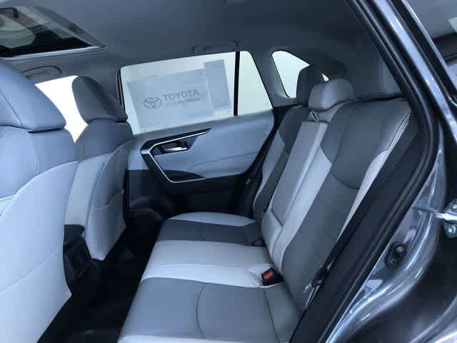 Thumbnail: 2025 Toyota RAV4 - 20