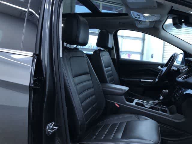 Thumbnail: 2017 Ford Escape - 23