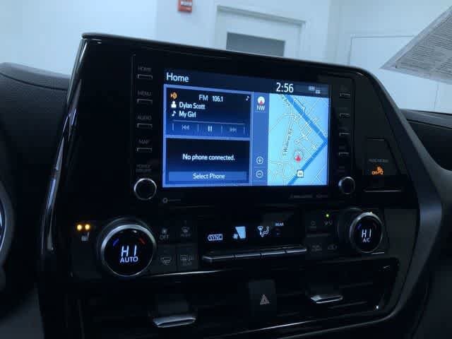 Thumbnail: 2022 Toyota Highlander - 29