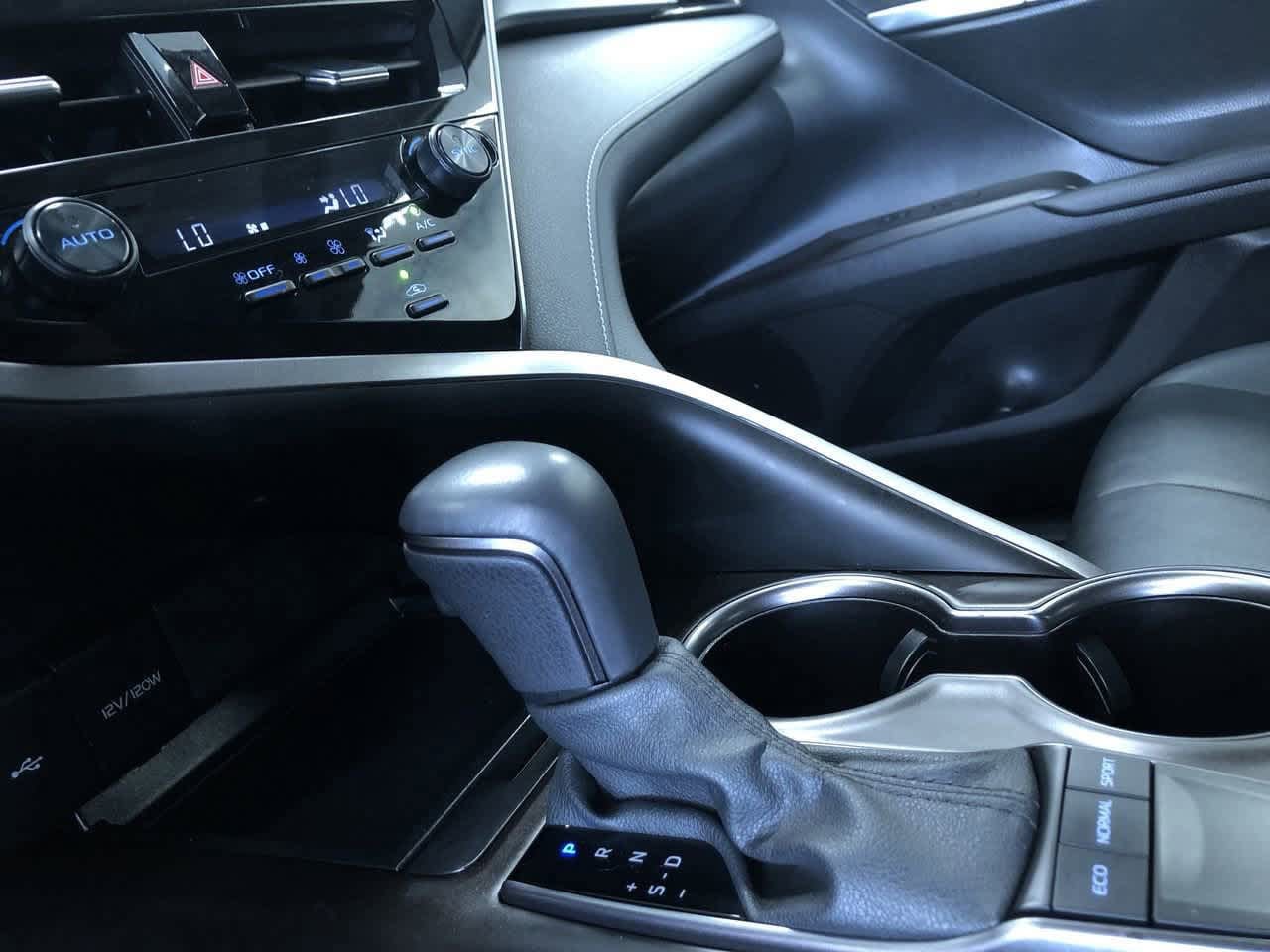 2024 Toyota Camry SE 34