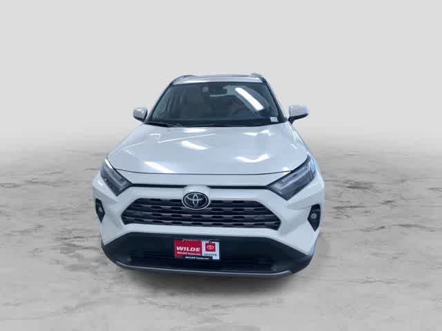 Thumbnail: 2022 Toyota RAV4 - 4